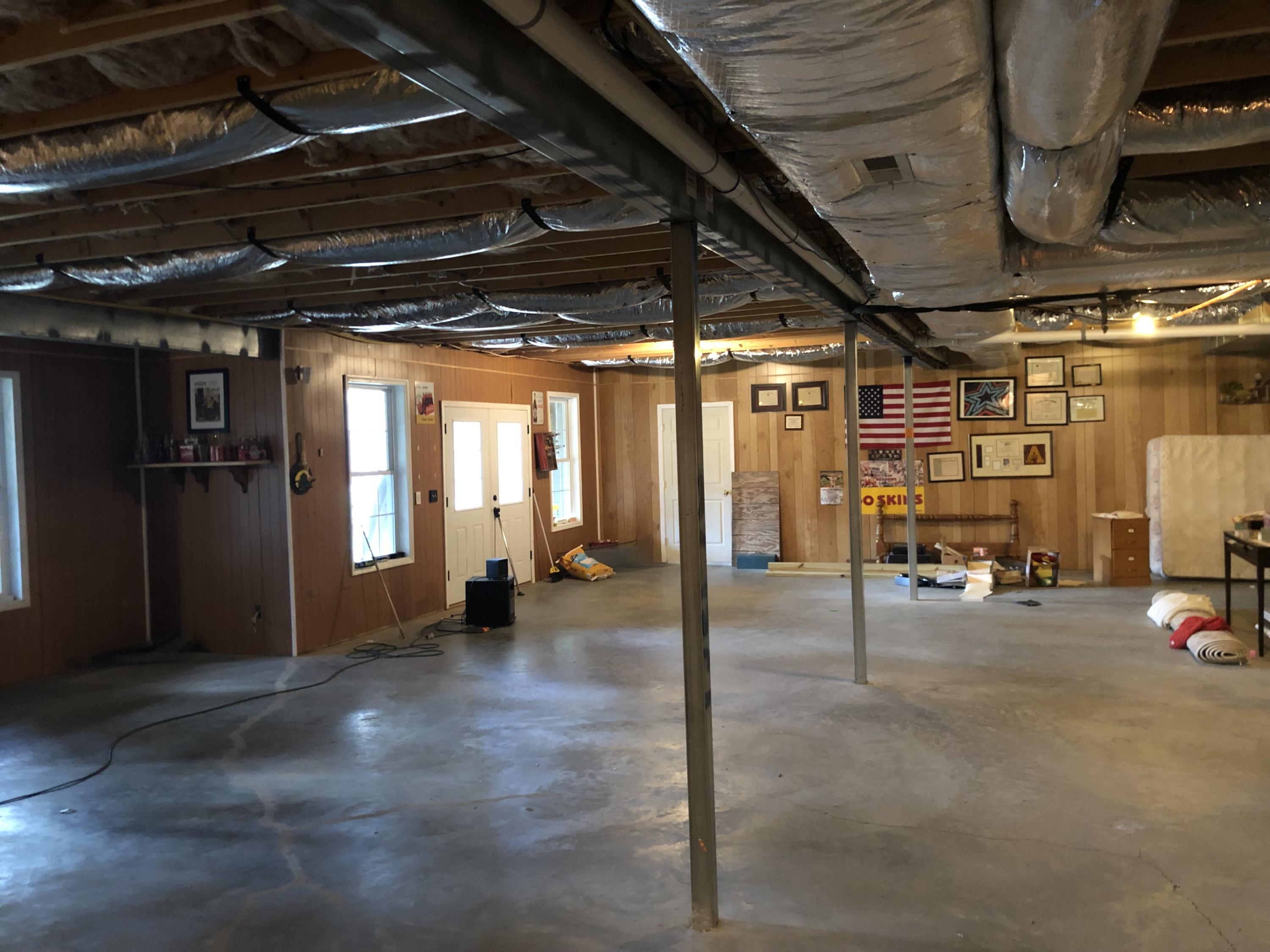 1173 Shady Run Road Vinton, VA 24179 - Photo 27 of 30 Basement