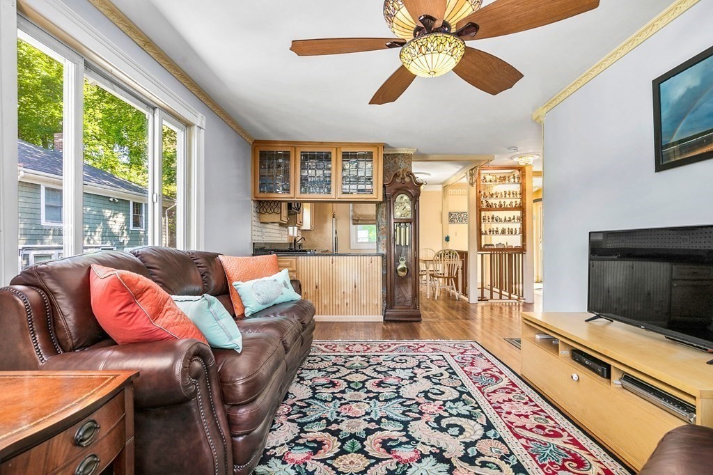 124 Spring Street Hull, MA 02045 - Photo 9 of 25 Gallery Image 9