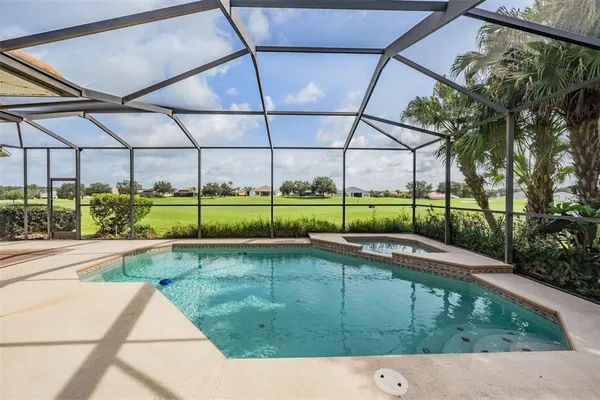 $589,000 | 34303 Sahalee Loop, Dade City, FL 33525