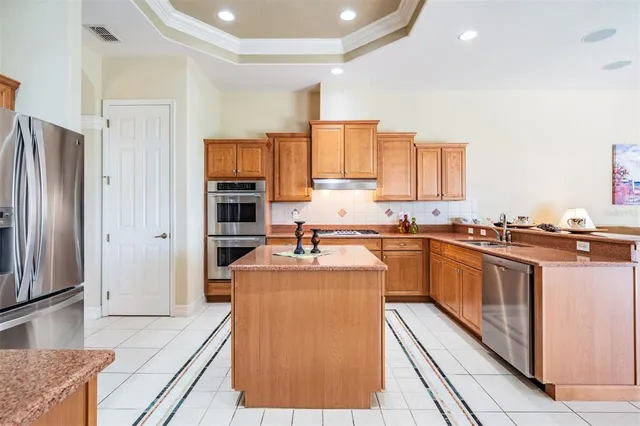 $675,000 | 34303 Sahalee Loop, Dade City, FL 33525