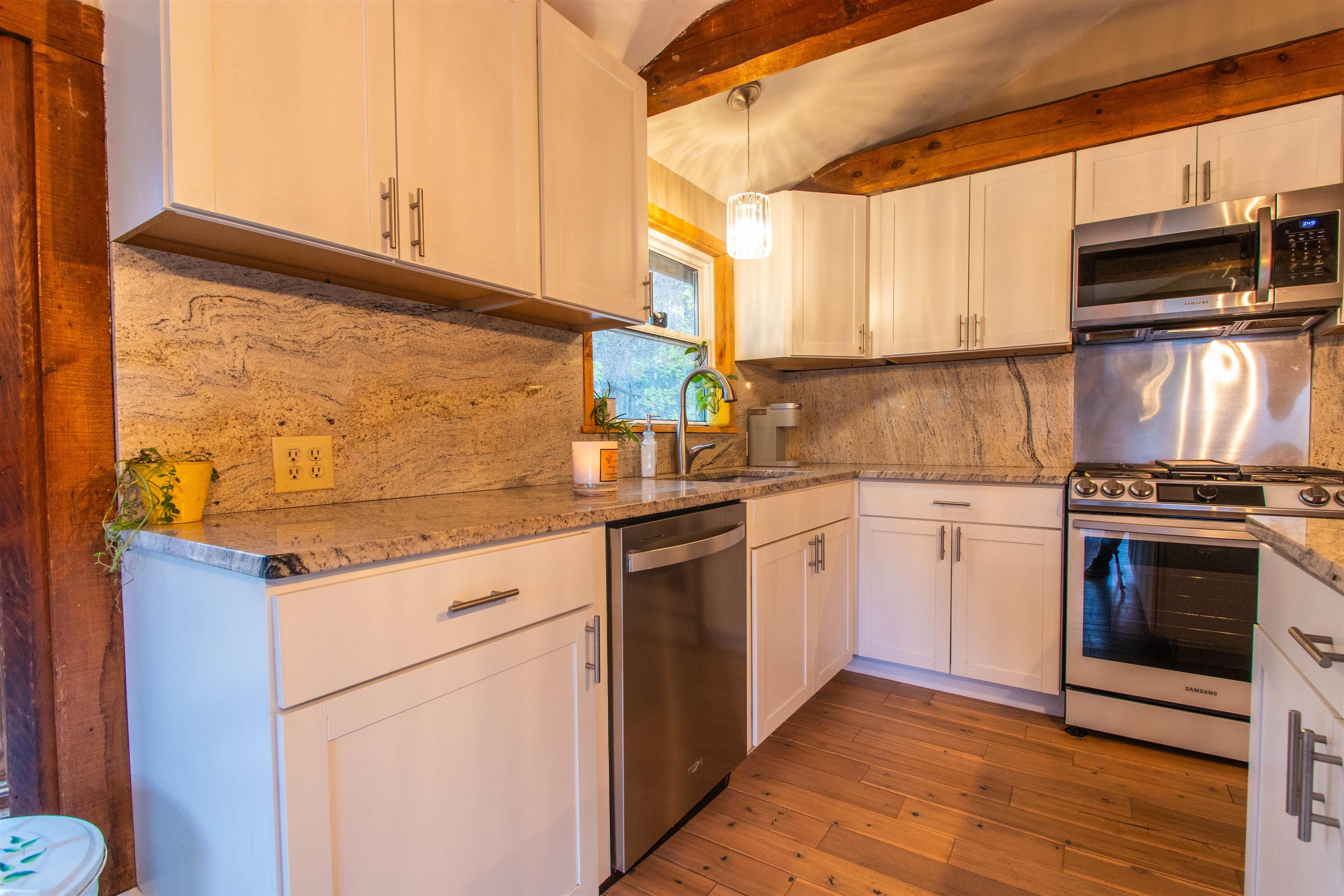 96 Colburn Road New Boston, NH 03070 - Photo 14 of 50 Gallery Image 14