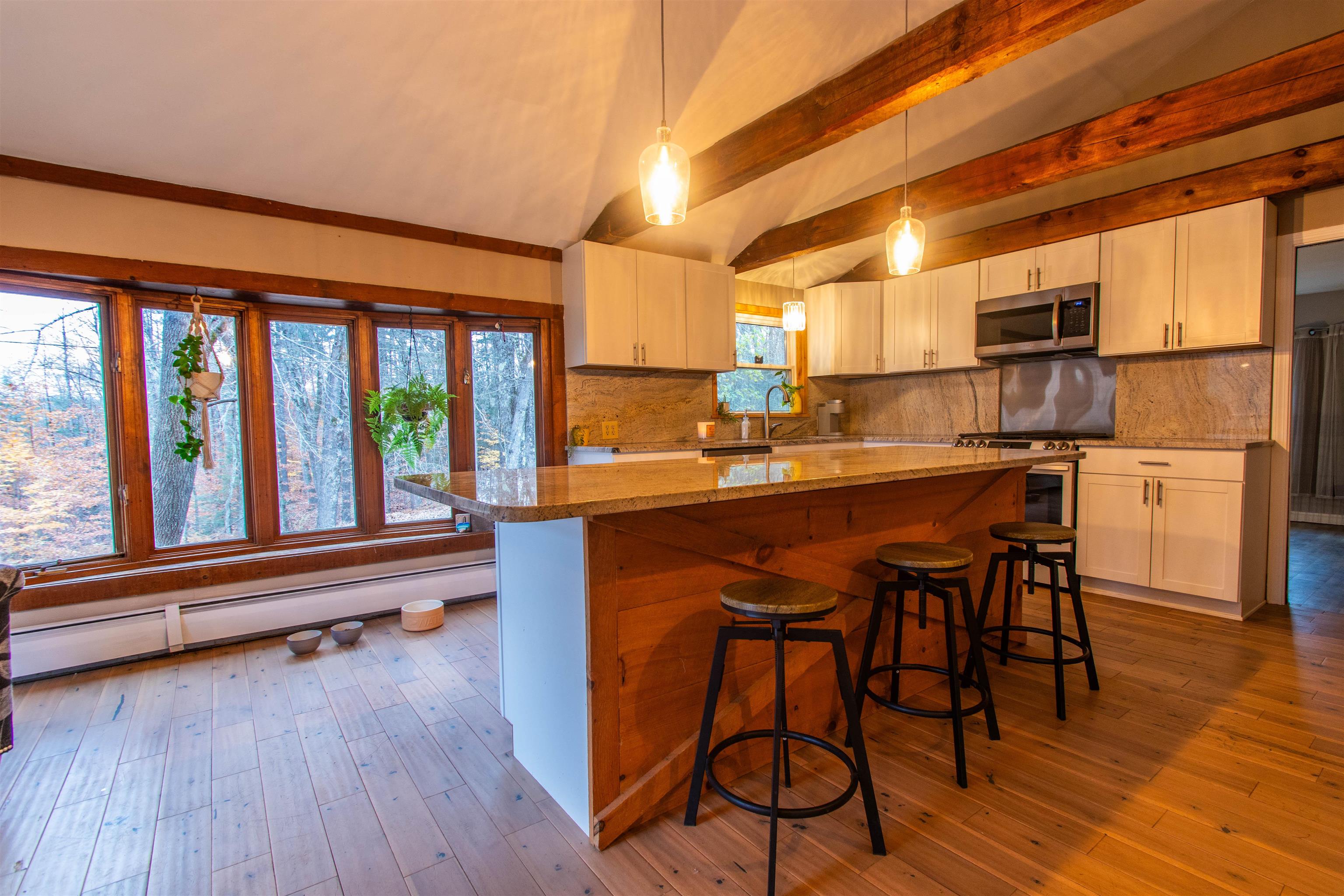 96 Colburn Road New Boston, NH 03070 - Photo 16 of 50 Gallery Image 16