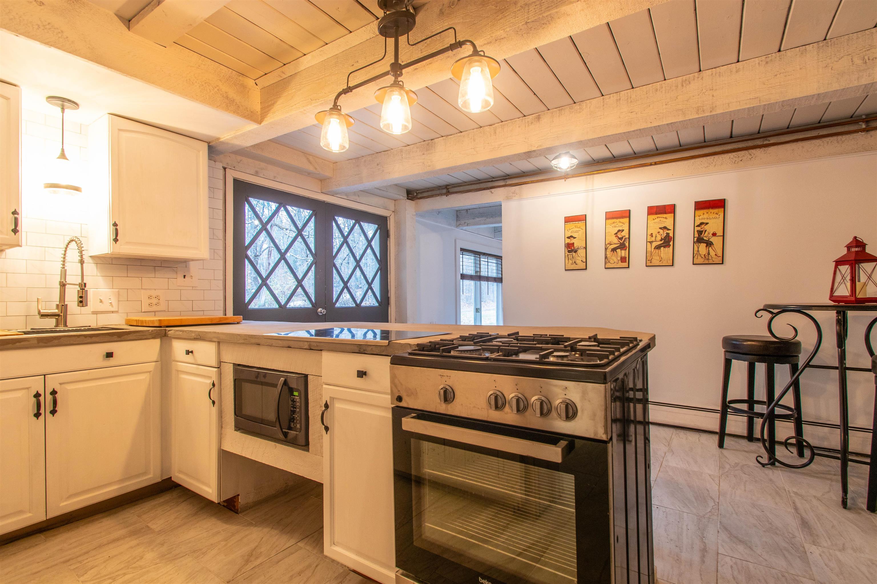 96 Colburn Road New Boston, NH 03070 - Photo 31 of 50 Gallery Image 31