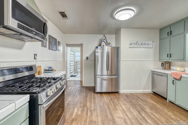 $249,000 | 1703 22nd Street, Hondo, TX 78861