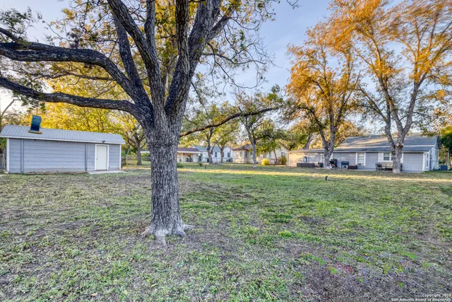 $249,000 | 1703 22nd Street, Hondo, TX 78861