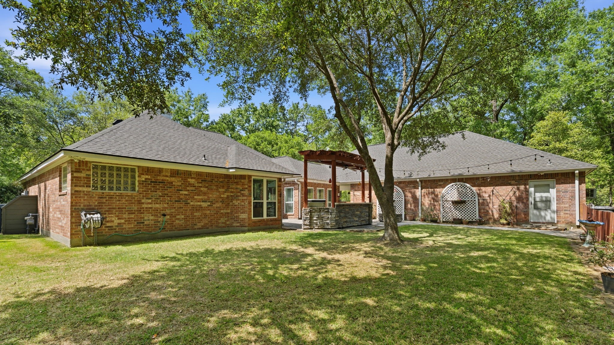 11714 Creek View Lane Conroe, TX 77385 - Photo 35 of 46 front view of a house with a yard