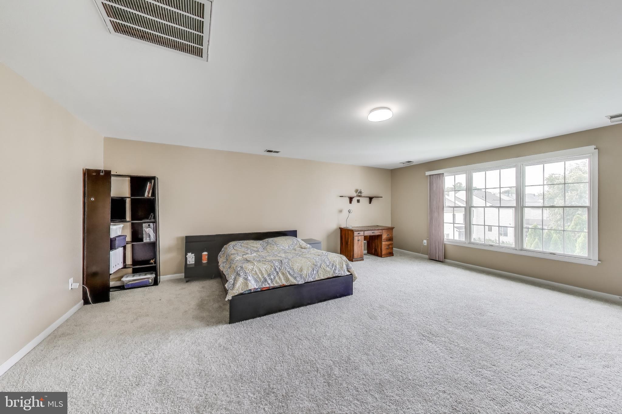 42647 Harris Street Chantilly, VA 20152 - Photo 22 of 54