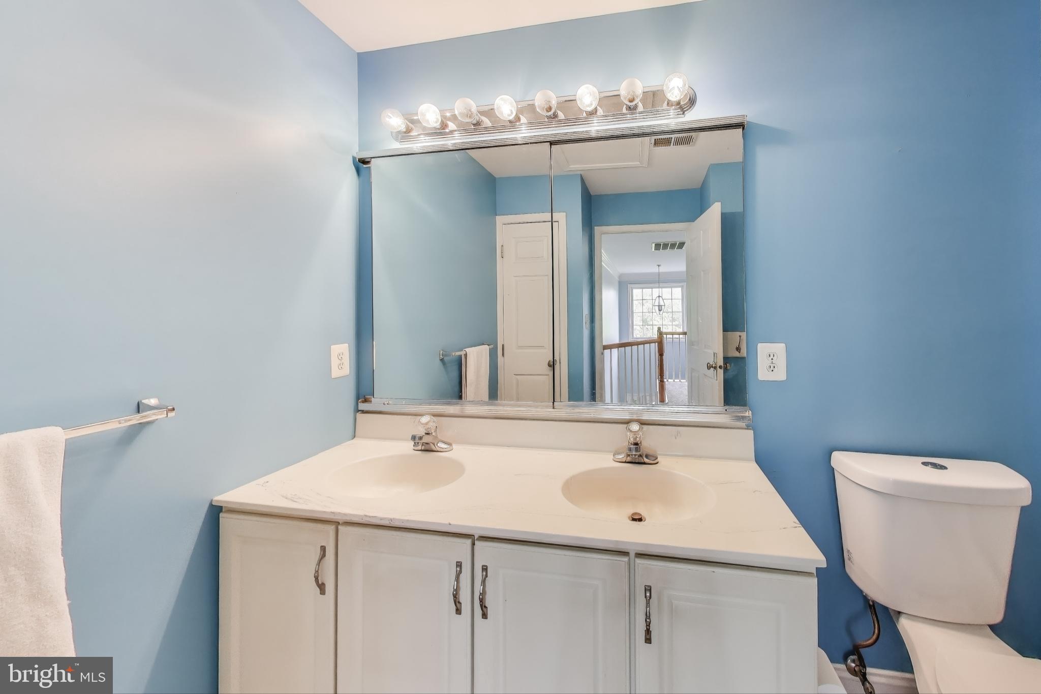 42647 Harris Street Chantilly, VA 20152 - Photo 36 of 54