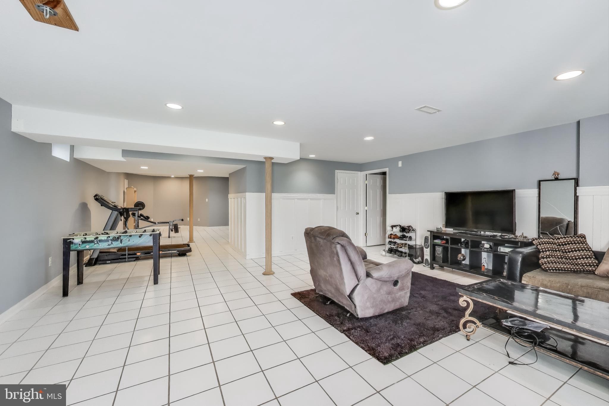 42647 Harris Street Chantilly, VA 20152 - Photo 38 of 54