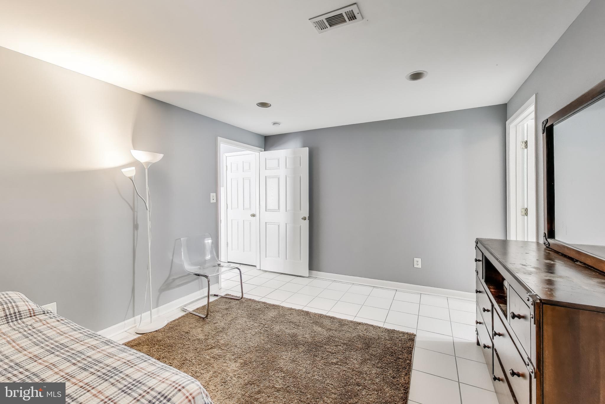 42647 Harris Street Chantilly, VA 20152 - Photo 41 of 54