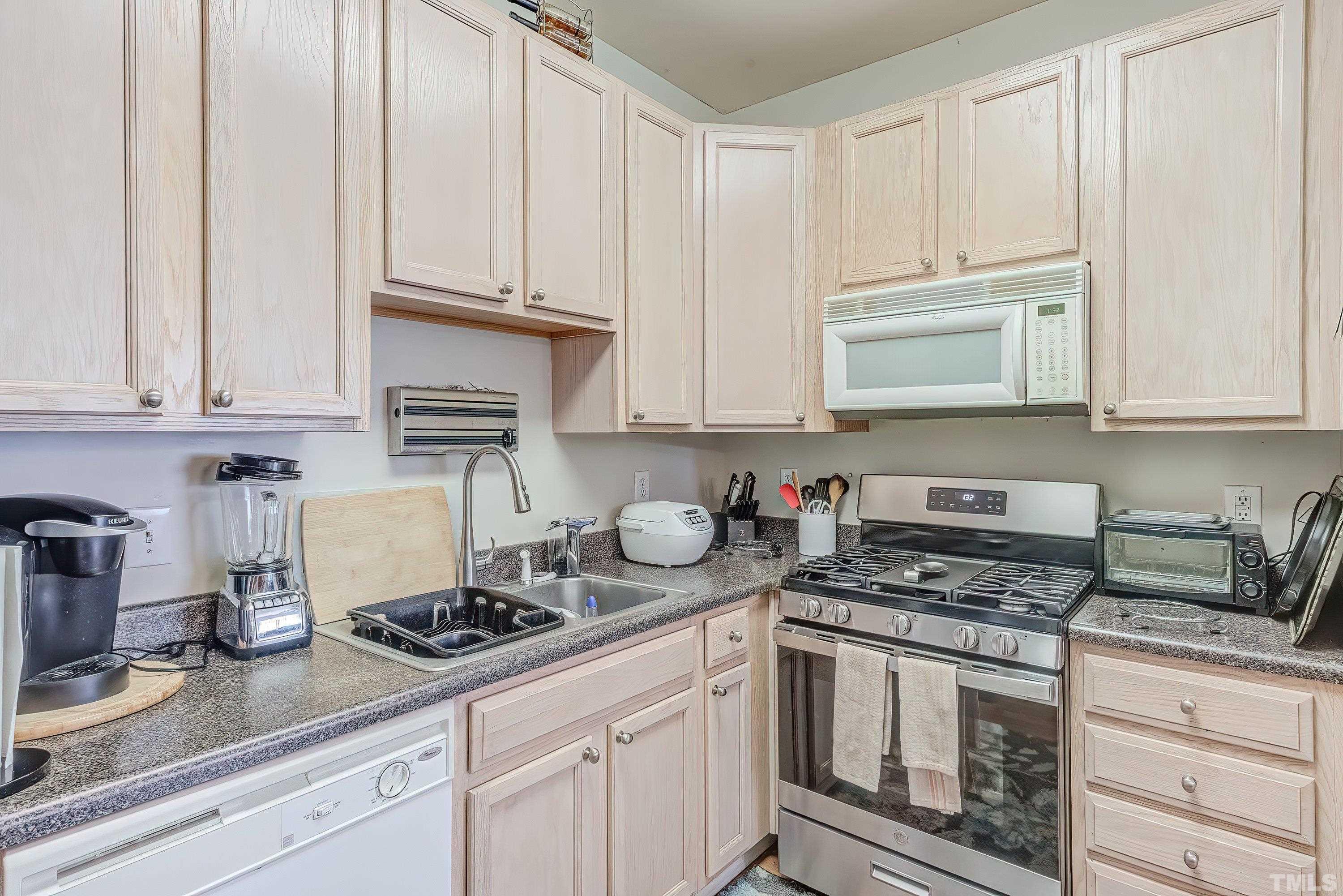 2220 Raven Road, Unit 109 Raleigh, NC 27614 - Photo 15 of 31 Gallery Image 15