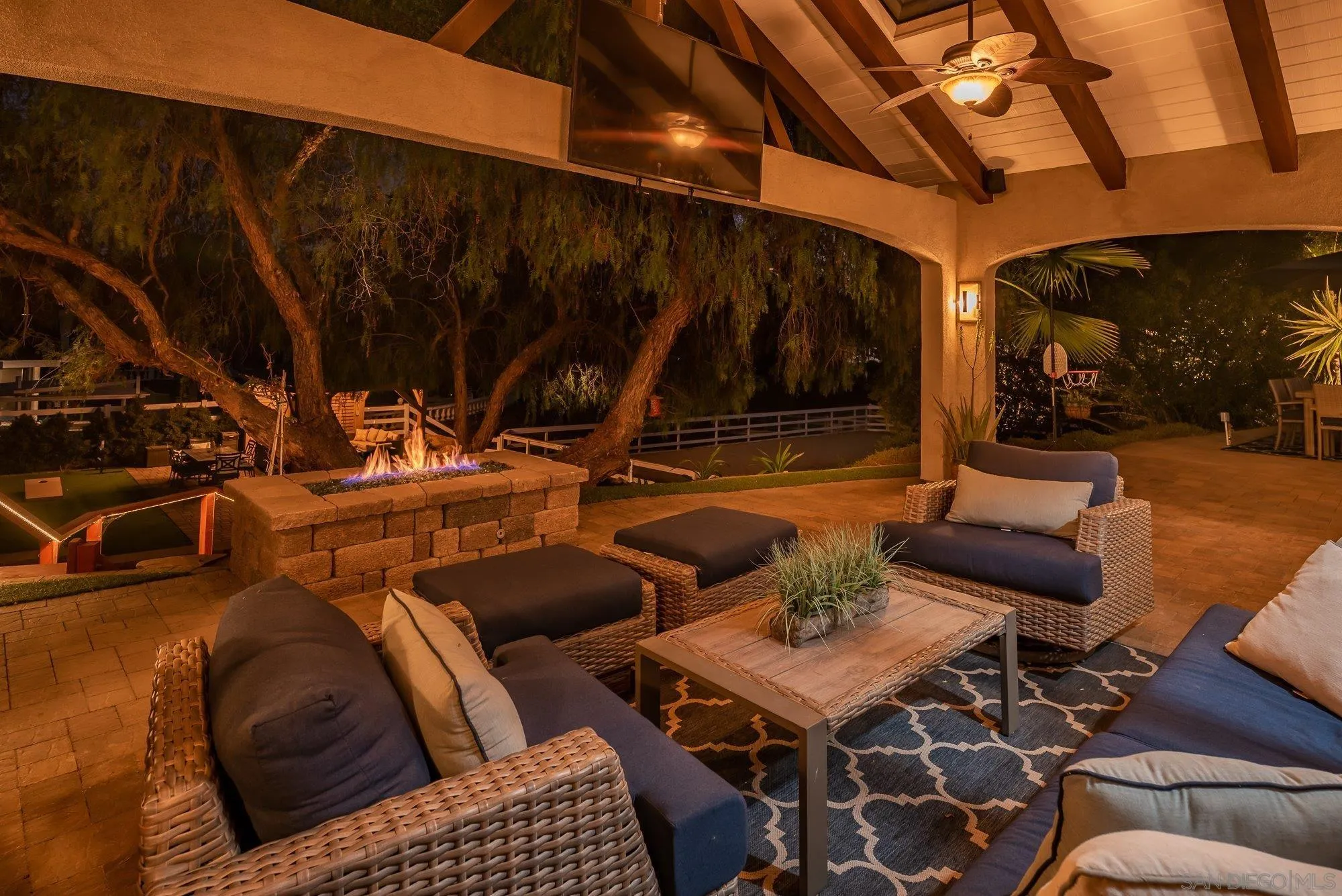 14298 Ipava Drive Poway, CA 92064 - Photo 47 of 74 a view of outdoor seating