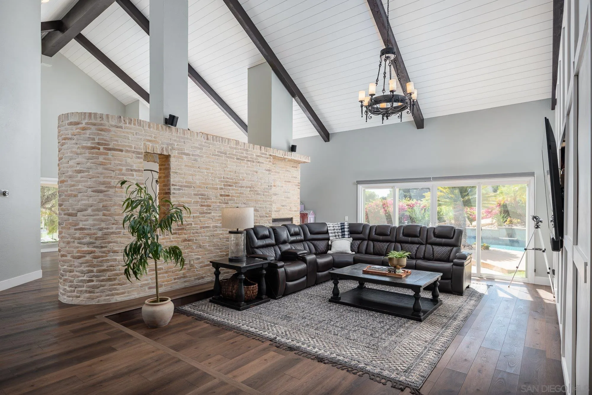 14298 Ipava Drive Poway, CA 92064 - Photo 8 of 74 a living room with furniture floor to ceiling window and wooden floor