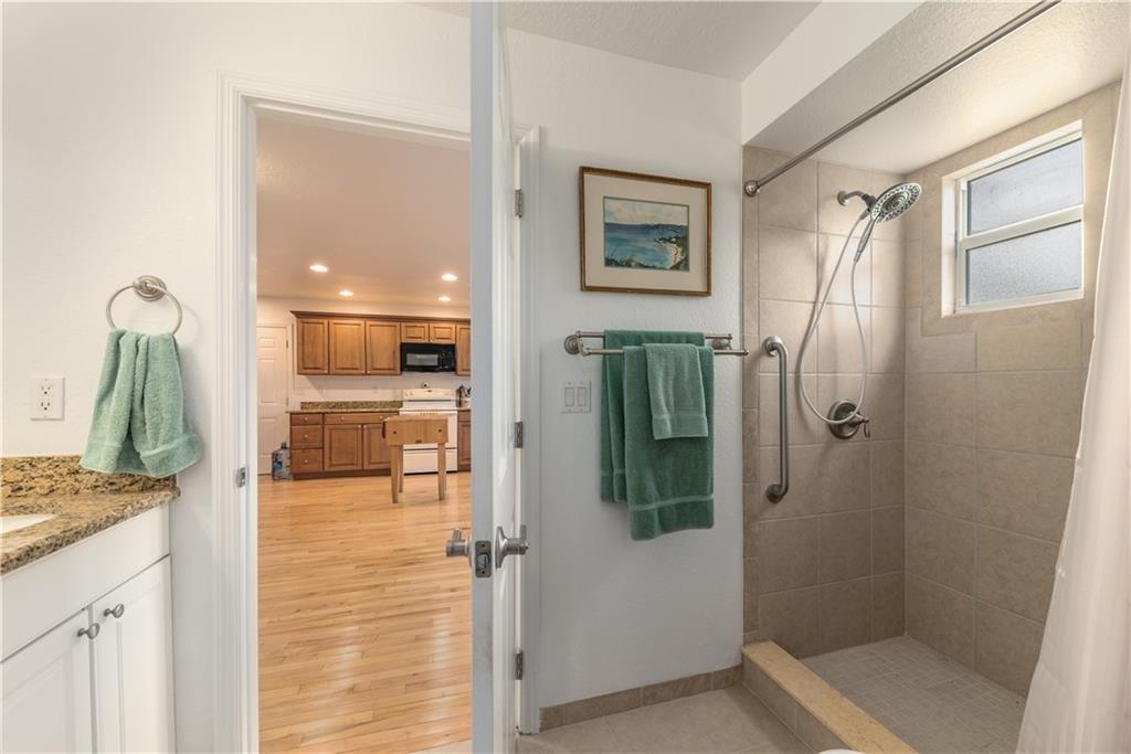826 Southwest Rustic Circle Stuart, FL 34997 - Photo 18 of 35 Gallery Image 18
