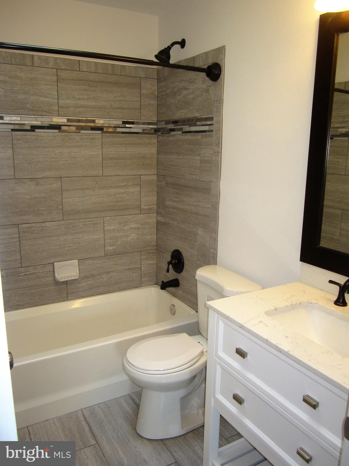 303 Crosby Road Baltimore, MD 21228 - Photo 15 of 23 Upper Level Bath
