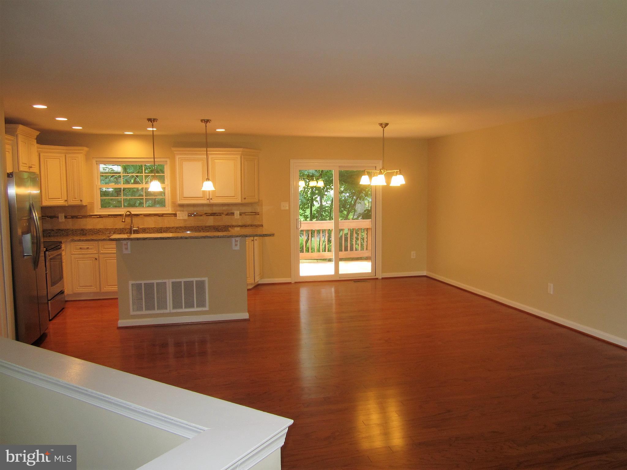 303 Crosby Road Baltimore, MD 21228 - Photo 6 of 23 Open Upper Level