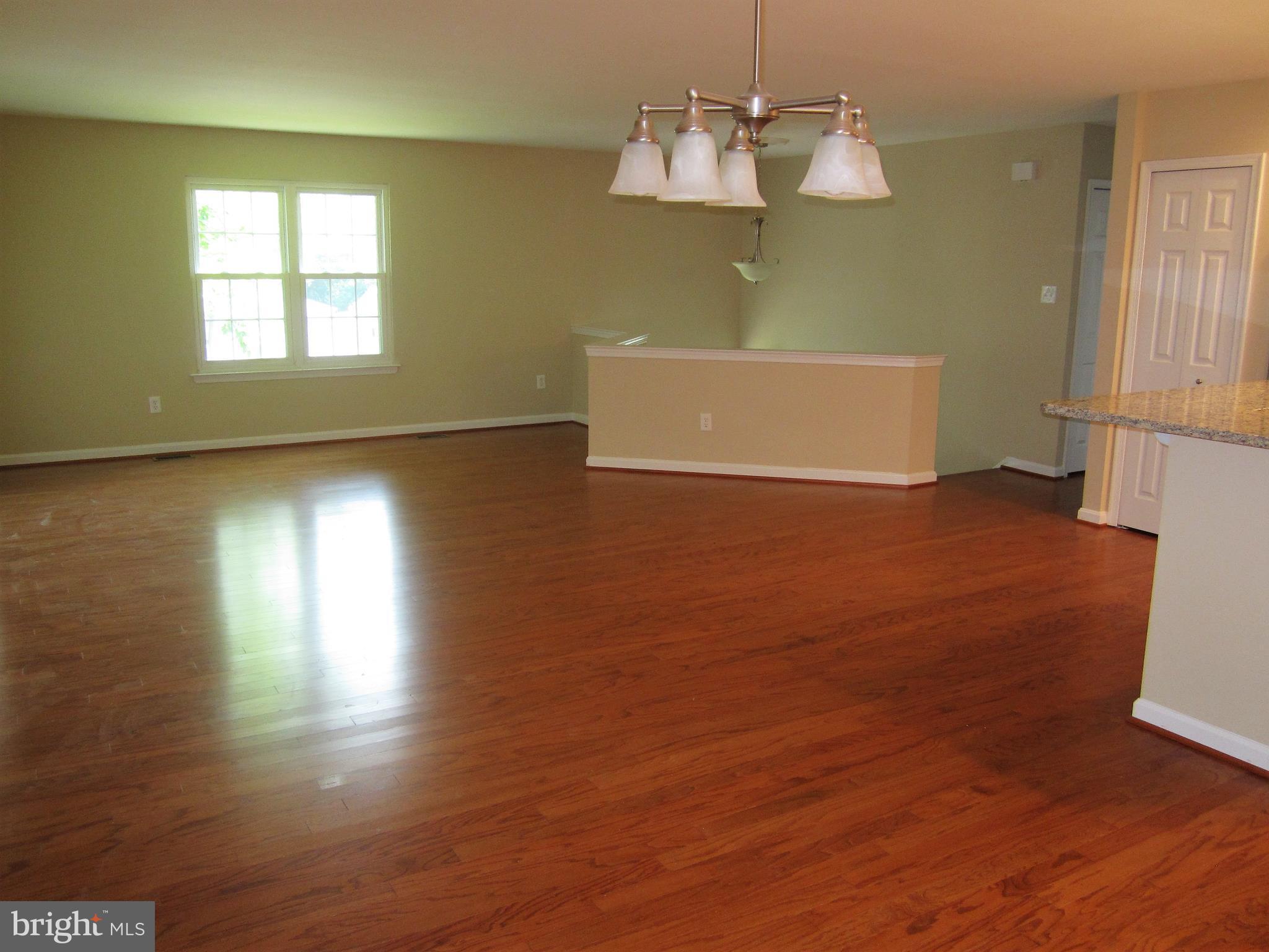 303 Crosby Road Baltimore, MD 21228 - Photo 8 of 23 Living Room & Dining Room