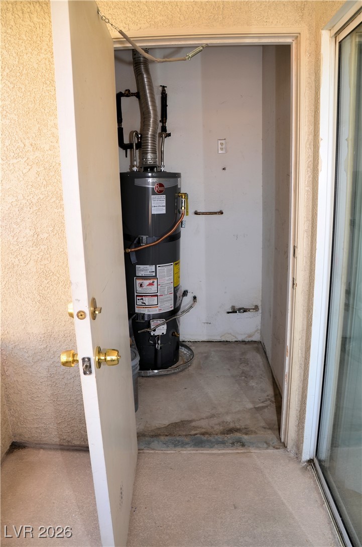 1881 West Alexander Road, Unit 2101 North Las Vegas, NV 89032 - Photo 26 of 37 Utility room with strapped water heater