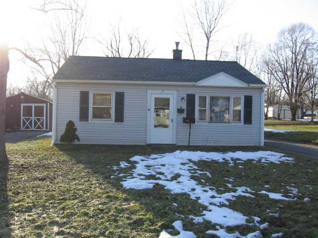 17 Carlton Road Waterloo, NY 13165 - Photo 1 of 1 Exterior Front