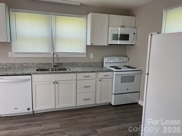 $1,350 | 206 Wall Street, Salisbury, NC 28146