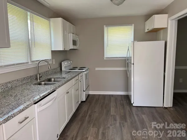 $1,350 | 206 Wall Street, Salisbury, NC 28146