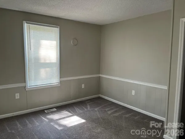 $1,350 | 206 Wall Street, Salisbury, NC 28146