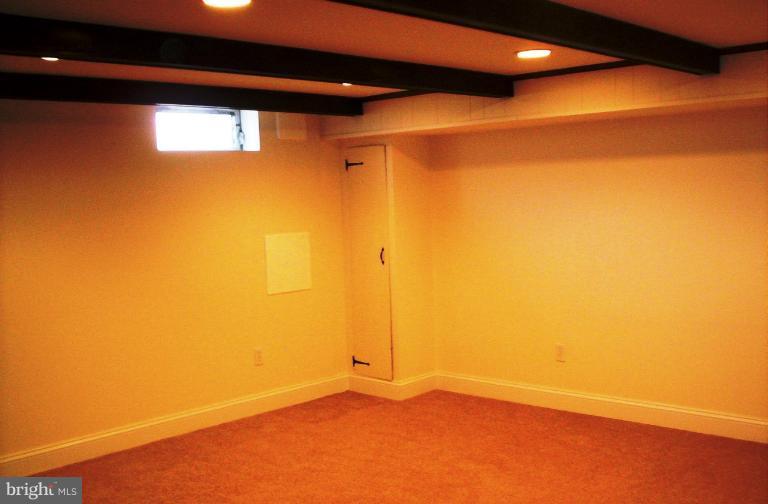 5501 Whitby Road Baltimore, MD 21206 - Photo 12 of 21 a view of empty room