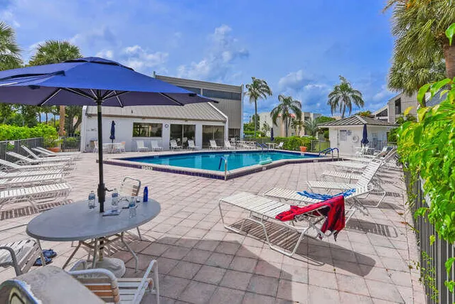$5,000 | 1605 Highway 1, Unit SL8B, Jupiter, FL 33477