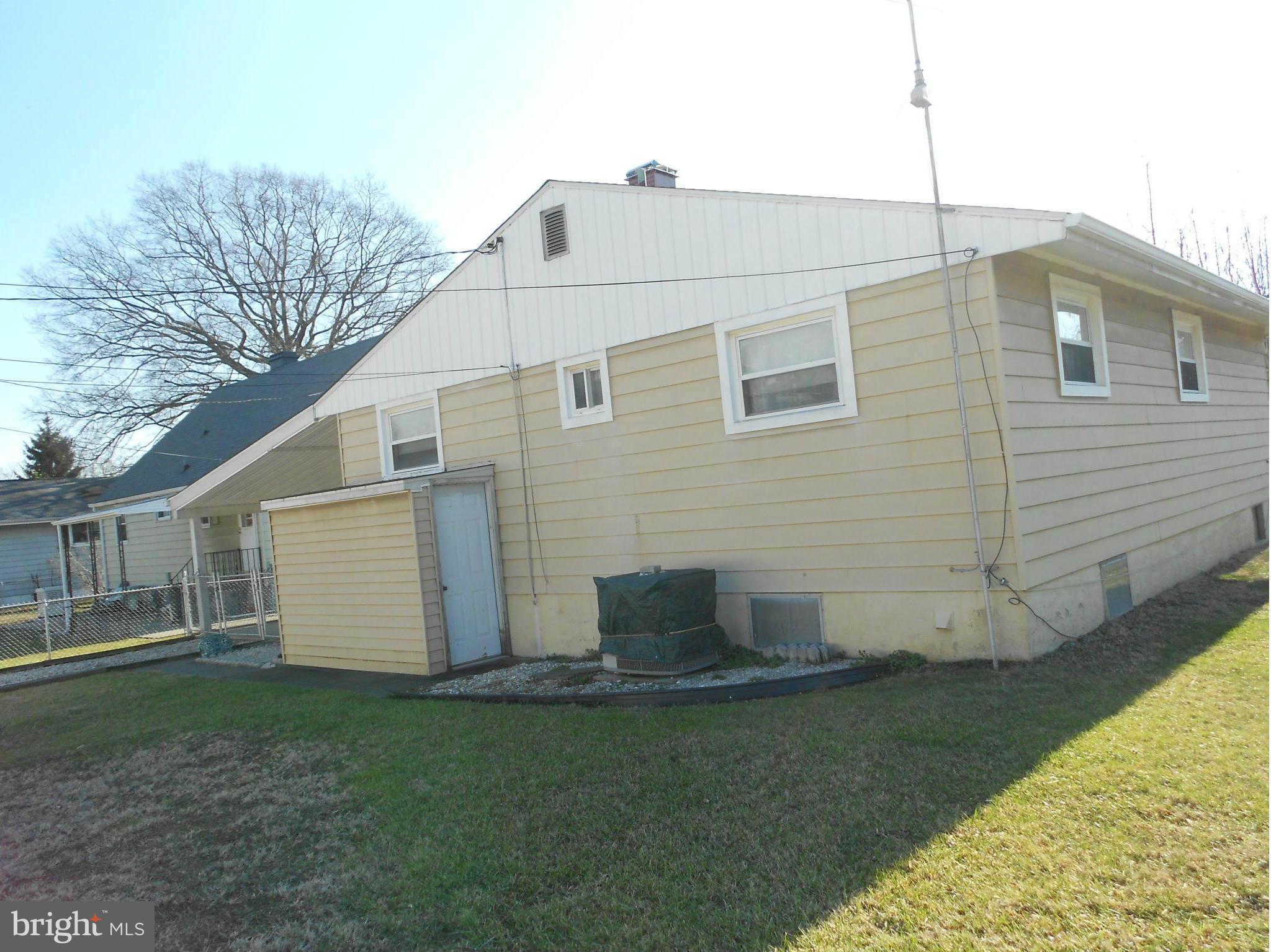 7704 Seekford Road Baltimore, MD 21219 - Photo 21 of 23 Exterior (Rear)