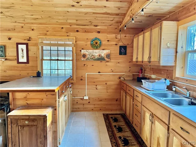 $289,900 | 521-523 Hyer Road, North Pitcher, NY 13124