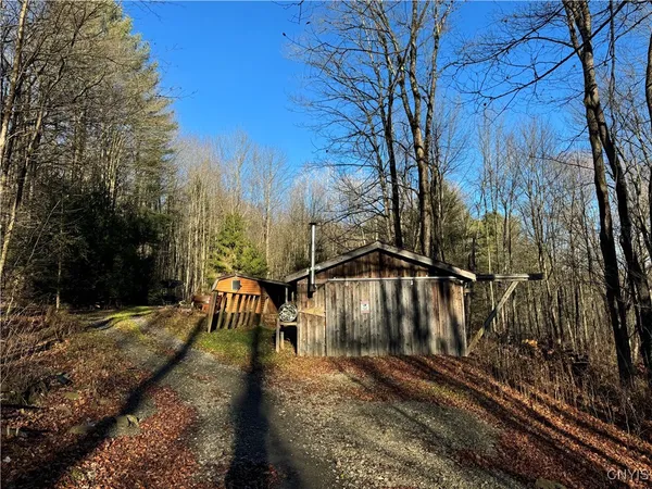$289,900 | 521-523 Hyer Road, North Pitcher, NY 13124