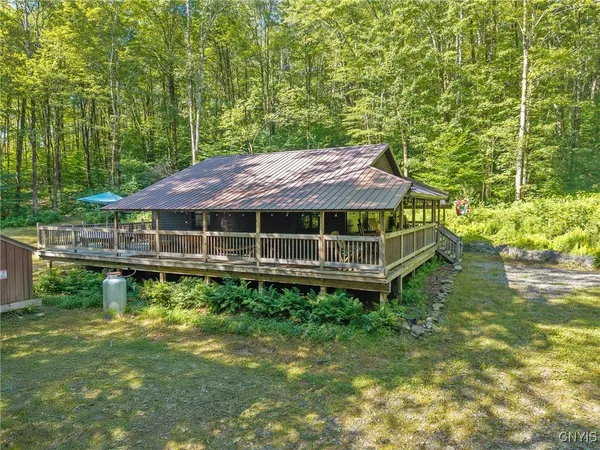 $289,900 | 521-523 Hyer Road, North Pitcher, NY 13124