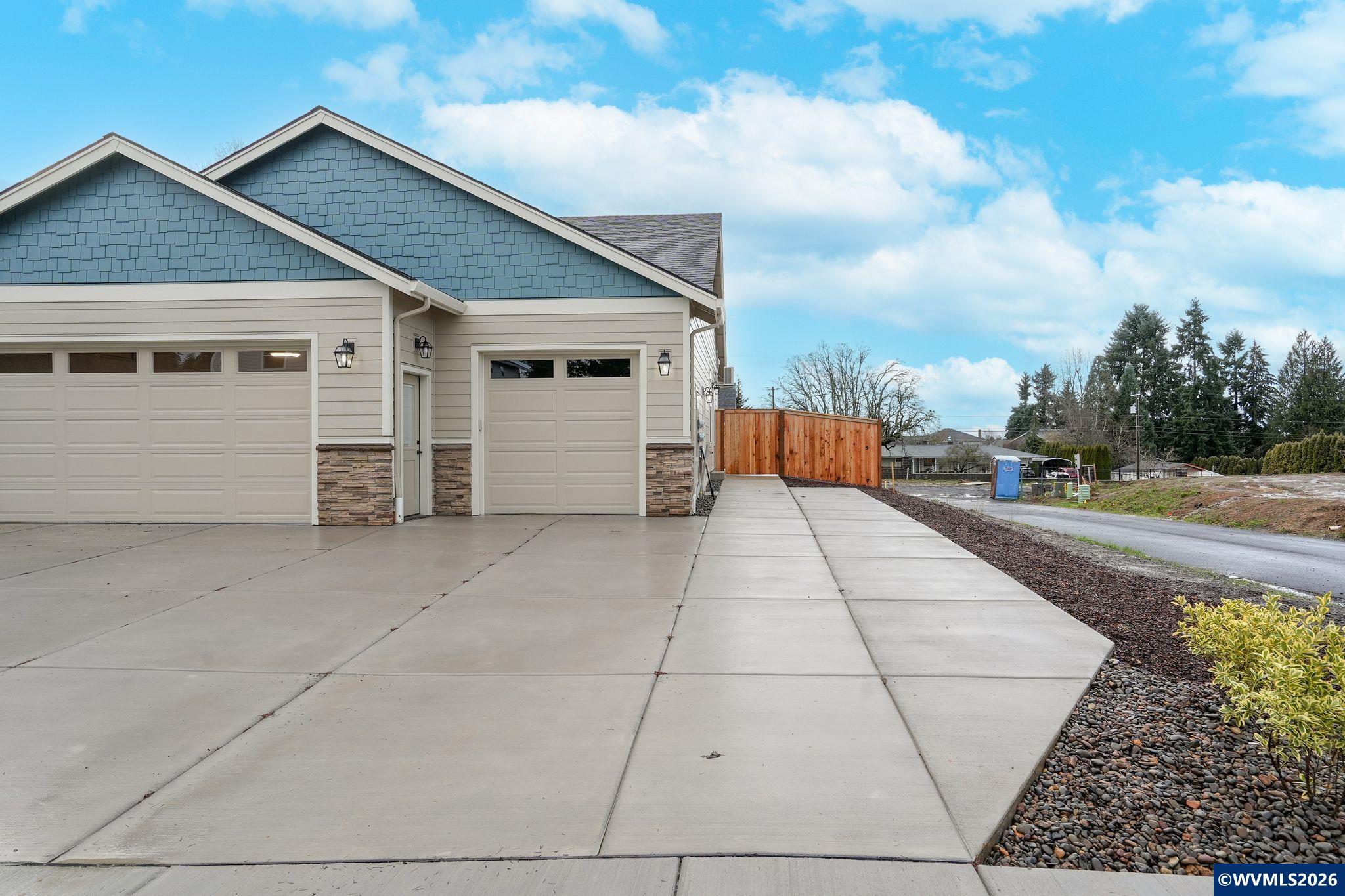 313 Northeast Clay Street Sublimity, OR 97385 - Photo 3 of 50