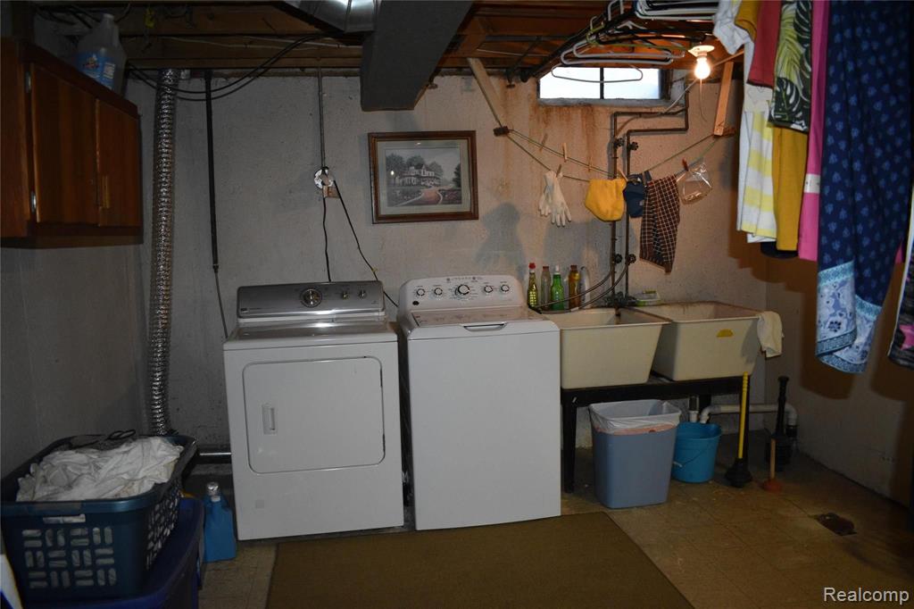 27582 Ryan Road Warren, MI 48092 - Photo 24 of 24