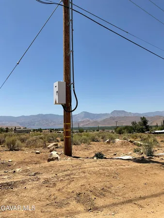 $16,950 | 2.5 Ac Vail & Orsburn Lane, Weldon, CA 93283