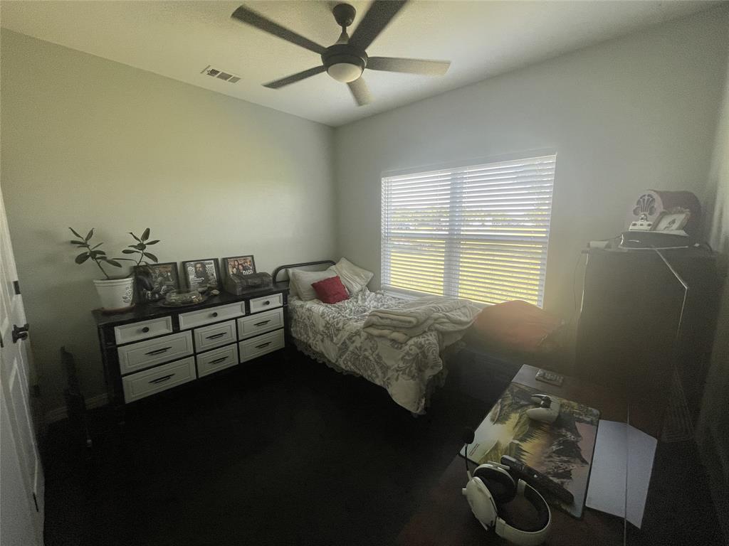 2622 Refuge Road Sherman, TX 75092 - Photo 20 of 34 BEDROOM 2