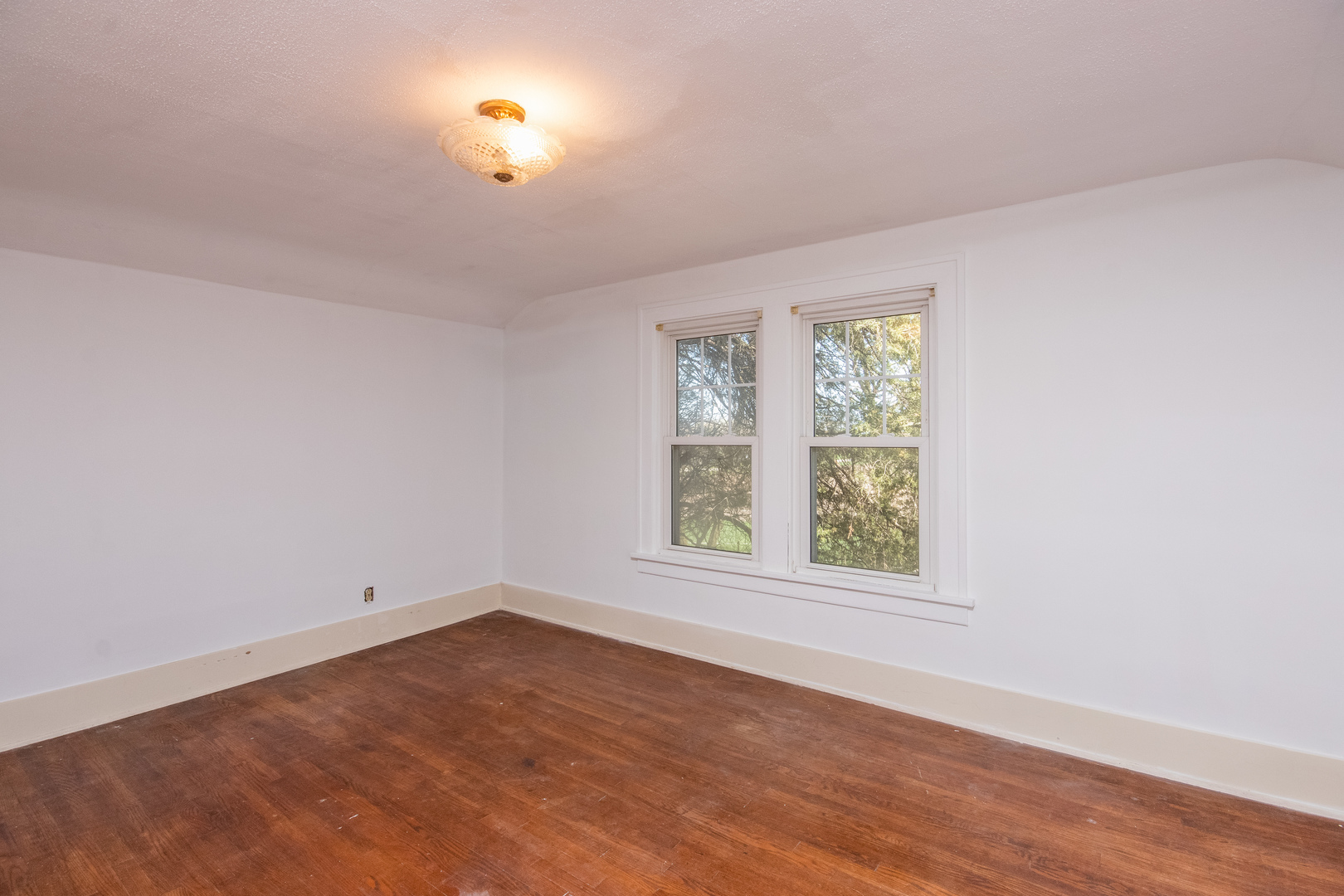 42W671 Jericho Road Sugar Grove, IL 60554 - Photo 29 of 31 an empty room with wooden floor and windows