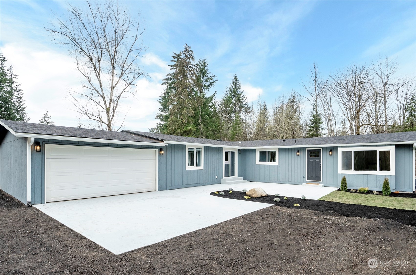 949 Tipsoo Loop North Rainier, WA 98576 - Photo 5 of 40