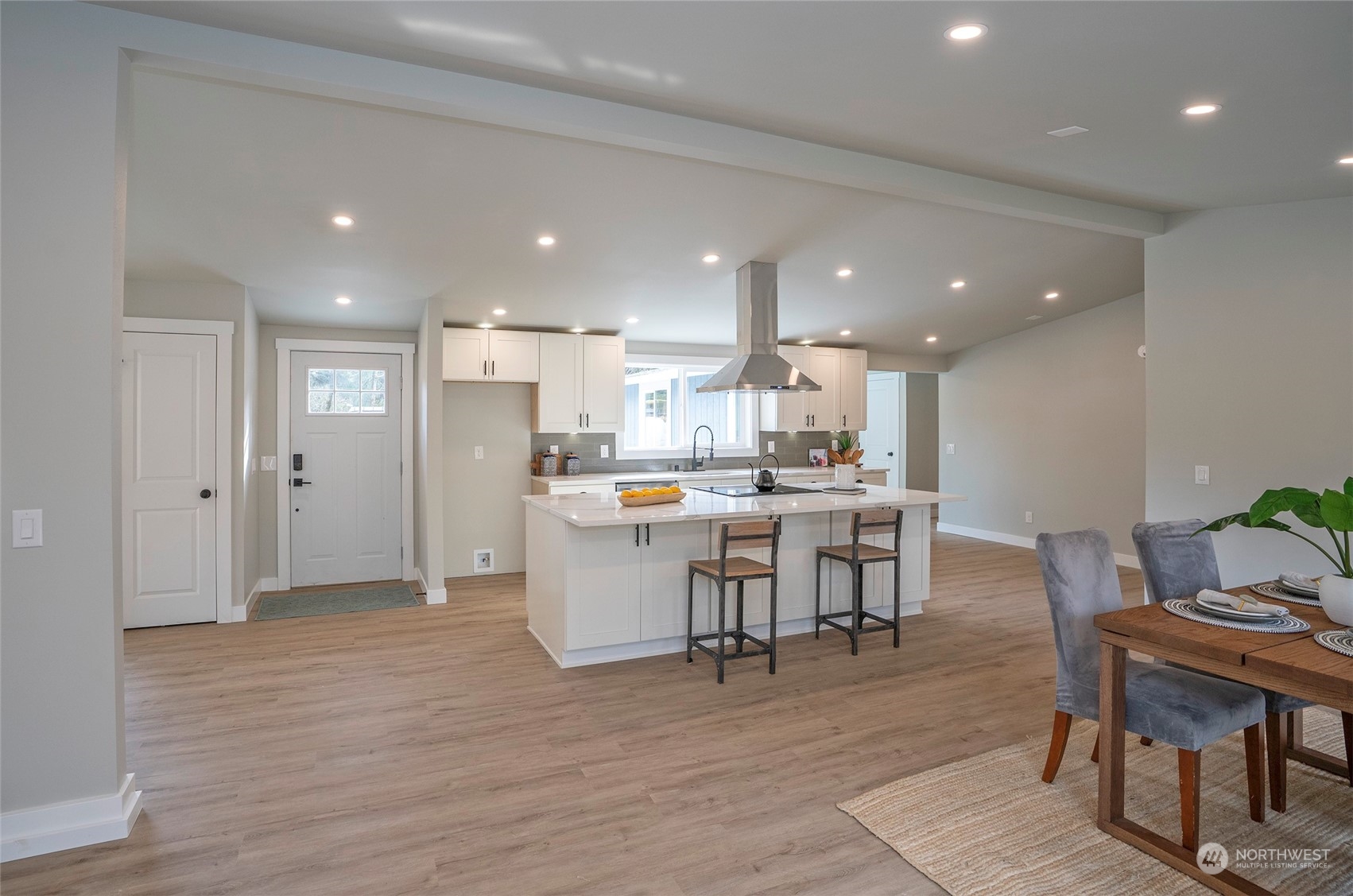 949 Tipsoo Loop North Rainier, WA 98576 - Photo 8 of 40