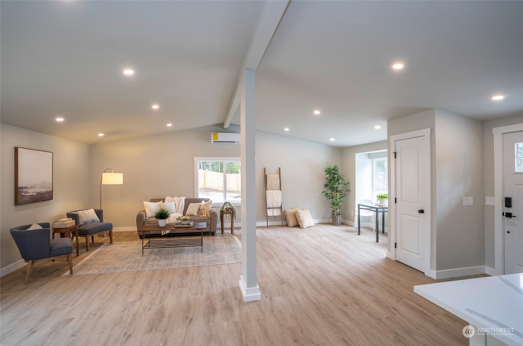 949 Tipsoo Loop North Rainier, WA 98576 - Photo 9 of 40