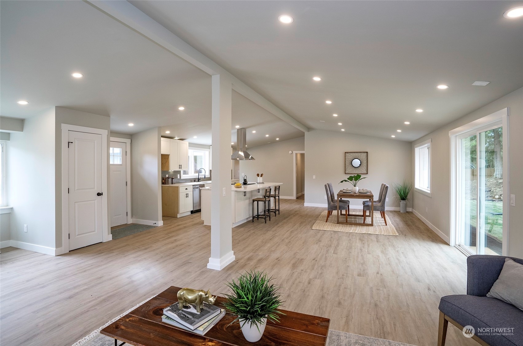 949 Tipsoo Loop North Rainier, WA 98576 - Photo 10 of 40