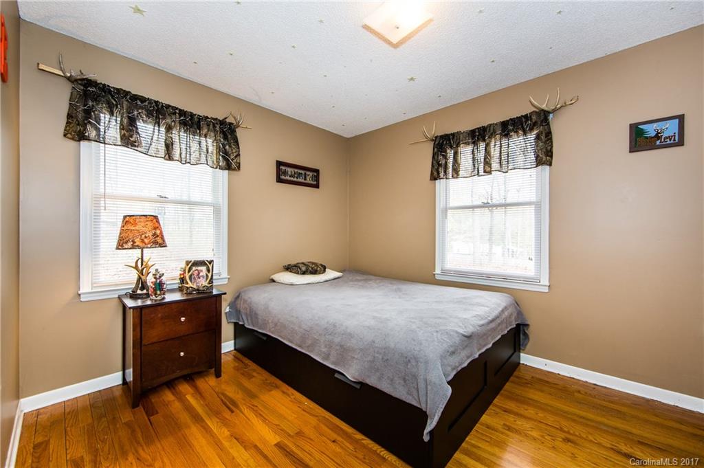 283 Battleground Road Clover, SC 29710 - Photo 21 of 24