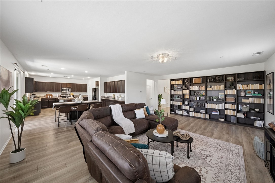 25432 Lone Acres Road Menifee, CA 92584 - Photo 13 of 65 Great room