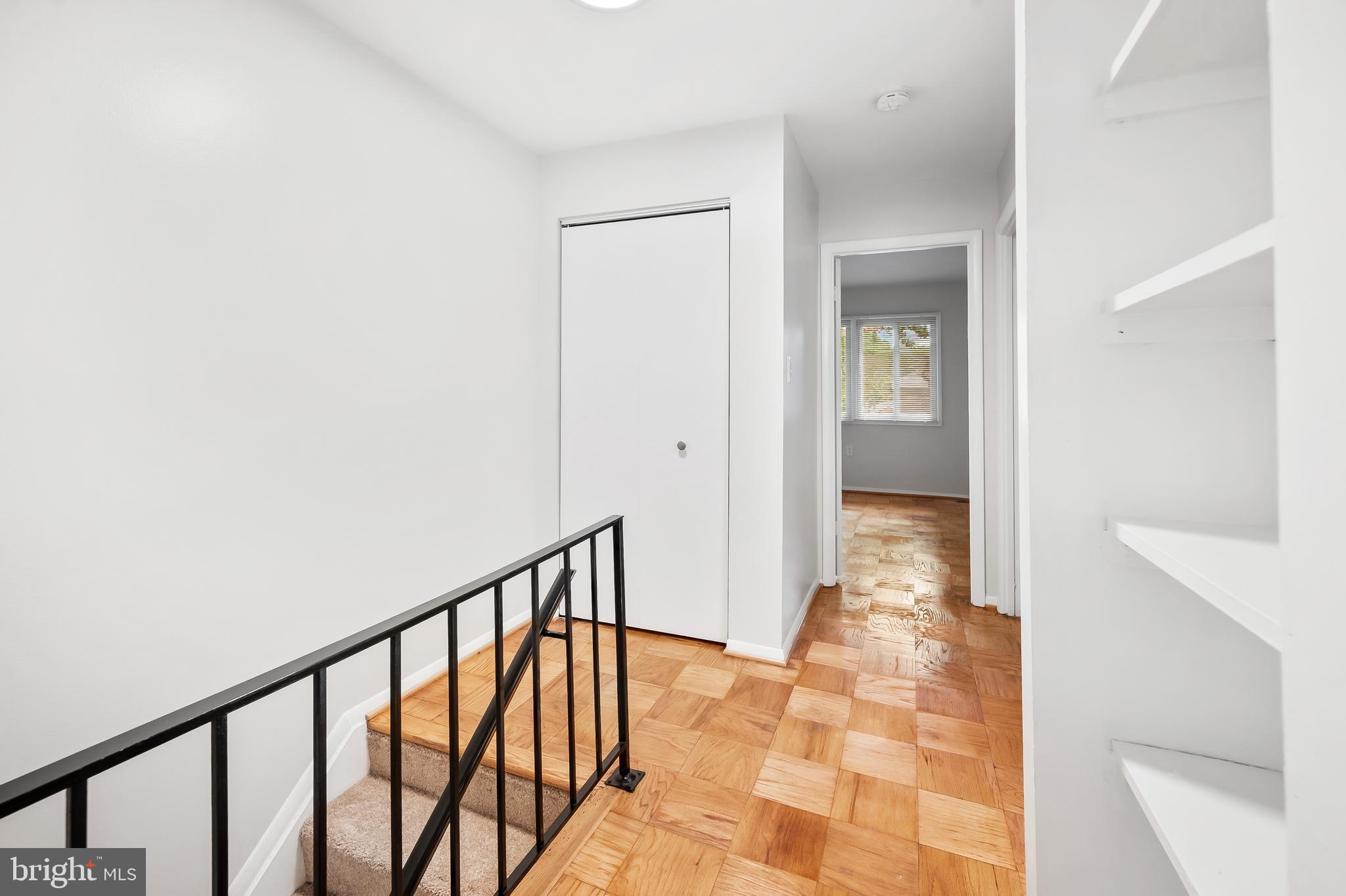 1985 Greenberry Road Baltimore, MD 21209 - Photo 17 of 38 Gallery Image 17