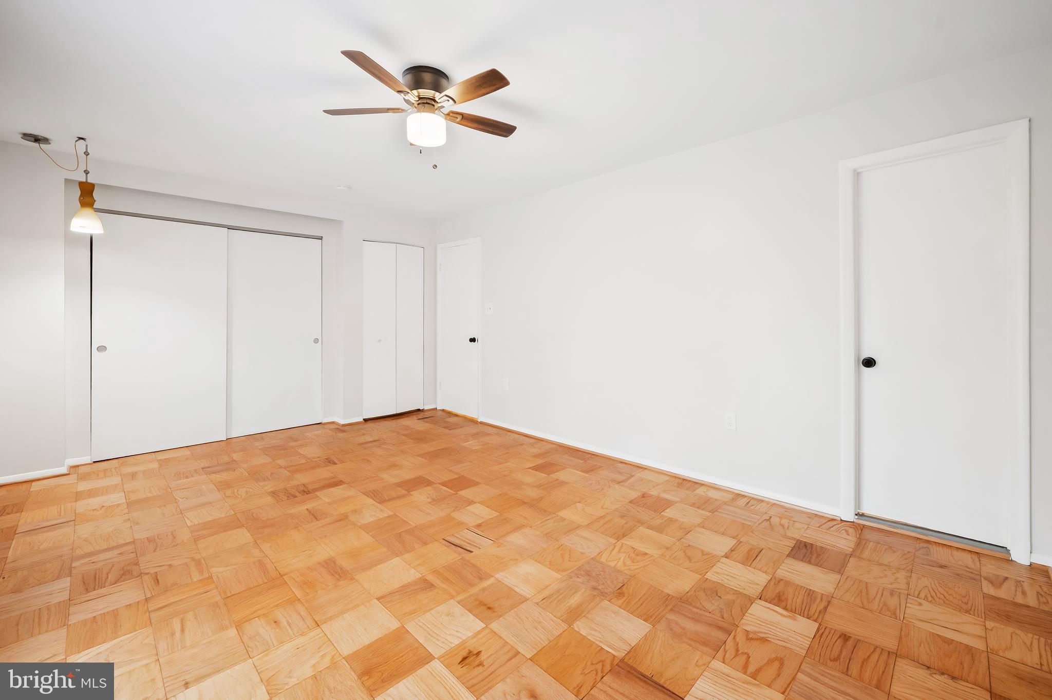 1985 Greenberry Road Baltimore, MD 21209 - Photo 20 of 38 Gallery Image 20