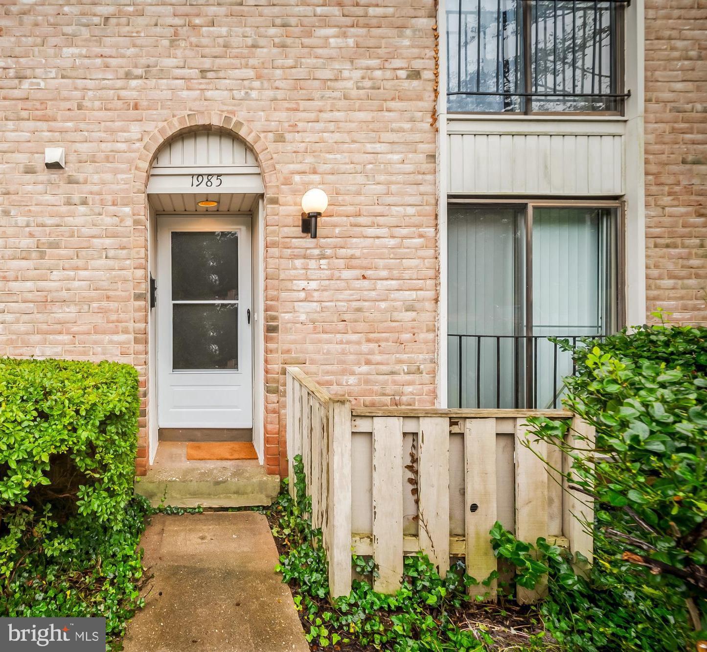 1985 Greenberry Road Baltimore, MD 21209 - Photo 2 of 38 Gallery Image 2