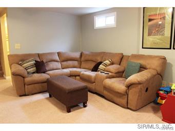 1 Riviera Drive Granite City, IL 62040 - Photo 17 of 24 Gallery Image 17