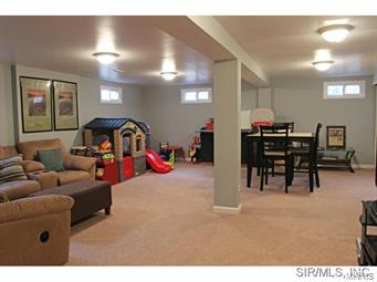 1 Riviera Drive Granite City, IL 62040 - Photo 19 of 24 Gallery Image 19