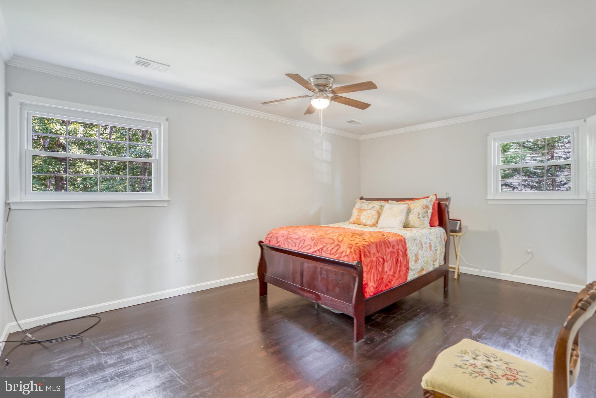 8619 Stonewall Road Manassas, VA 20110 - Photo 18 of 35 Gallery Image 18
