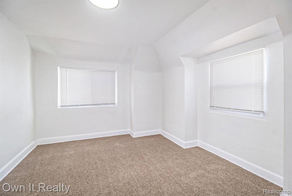 16745 Edinborough Road Detroit, MI 48219 - Photo 28 of 39